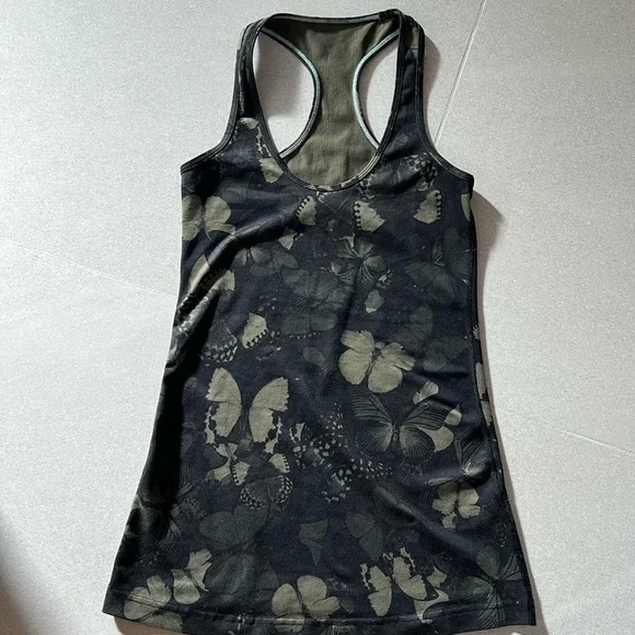 Lululemon Cool Racer Back Tank Rare! - Picture 2 of 6